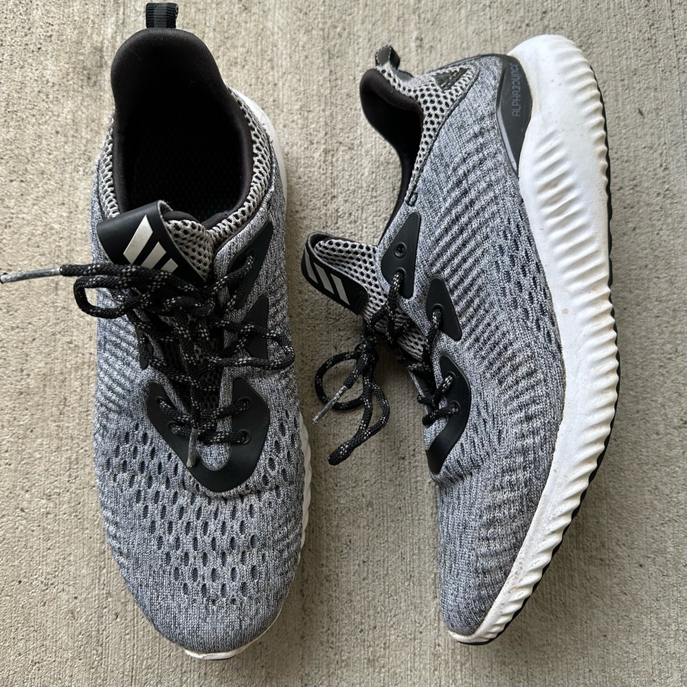 Adidas Alphabounce Shoes Athletic Running Training Gray White Women’s US Size 9